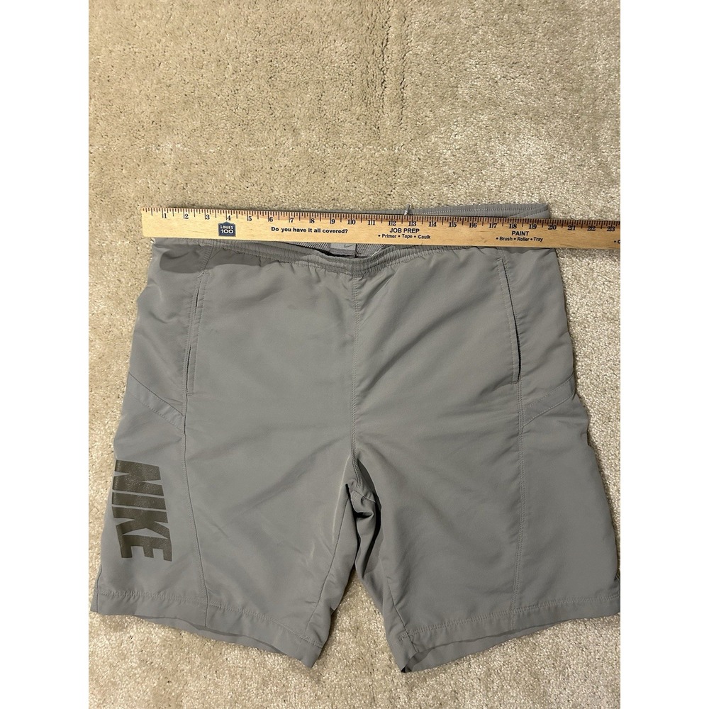 Vintage Nike Board Shorts Mens Large Gray Silver Tag Spell Out Logo - Picture 6 of 9